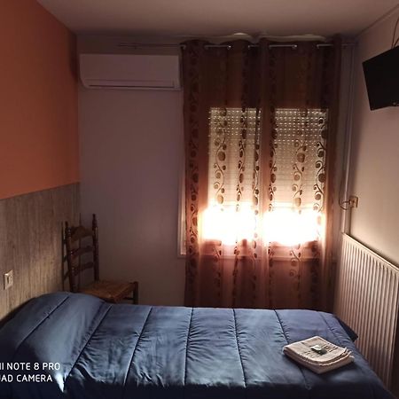 Hostal Galicia Φιγκέρες Εξωτερικό φωτογραφία